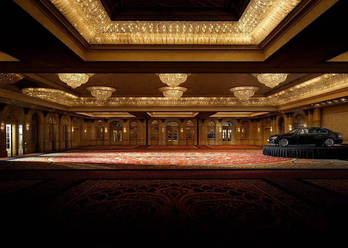 Connaught Palace Hotel, Dubai